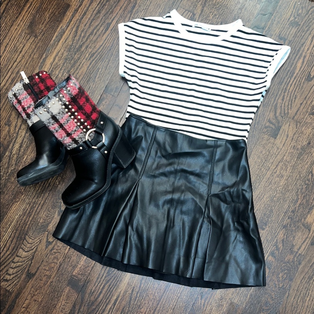 zara White Striped Bodysuit